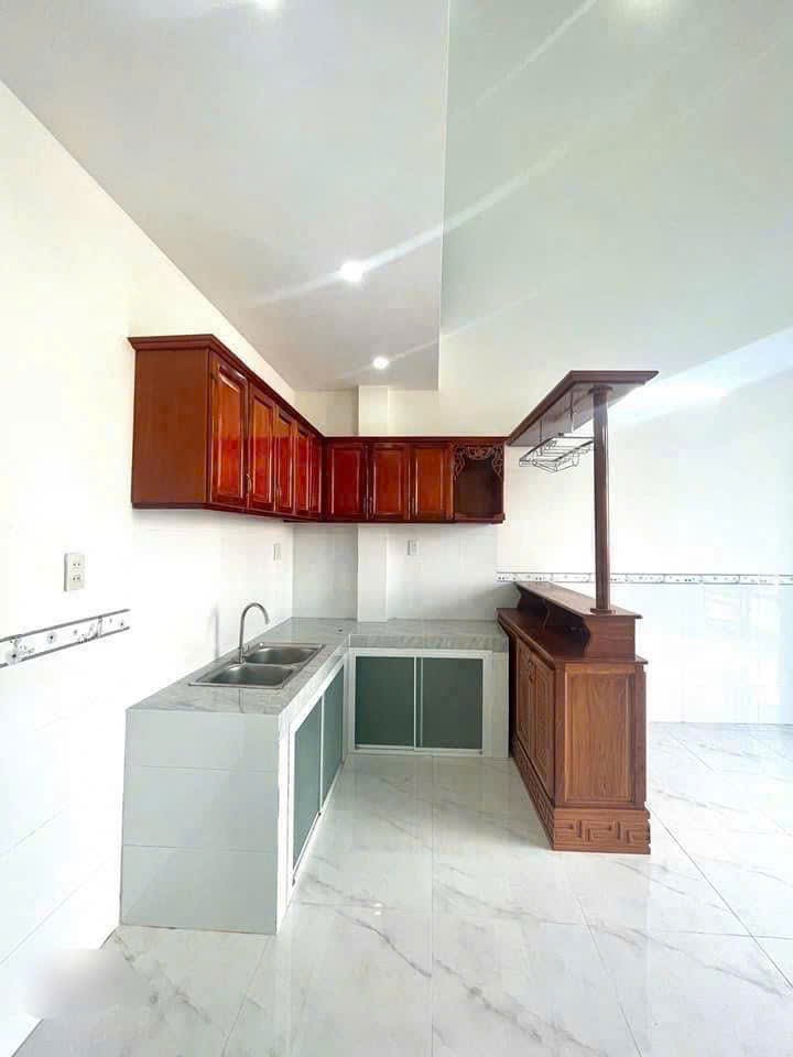 1000066768